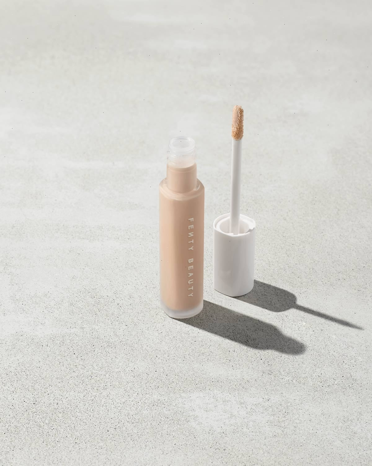 Pro Filt'r Instant Retouch Concealer — #160