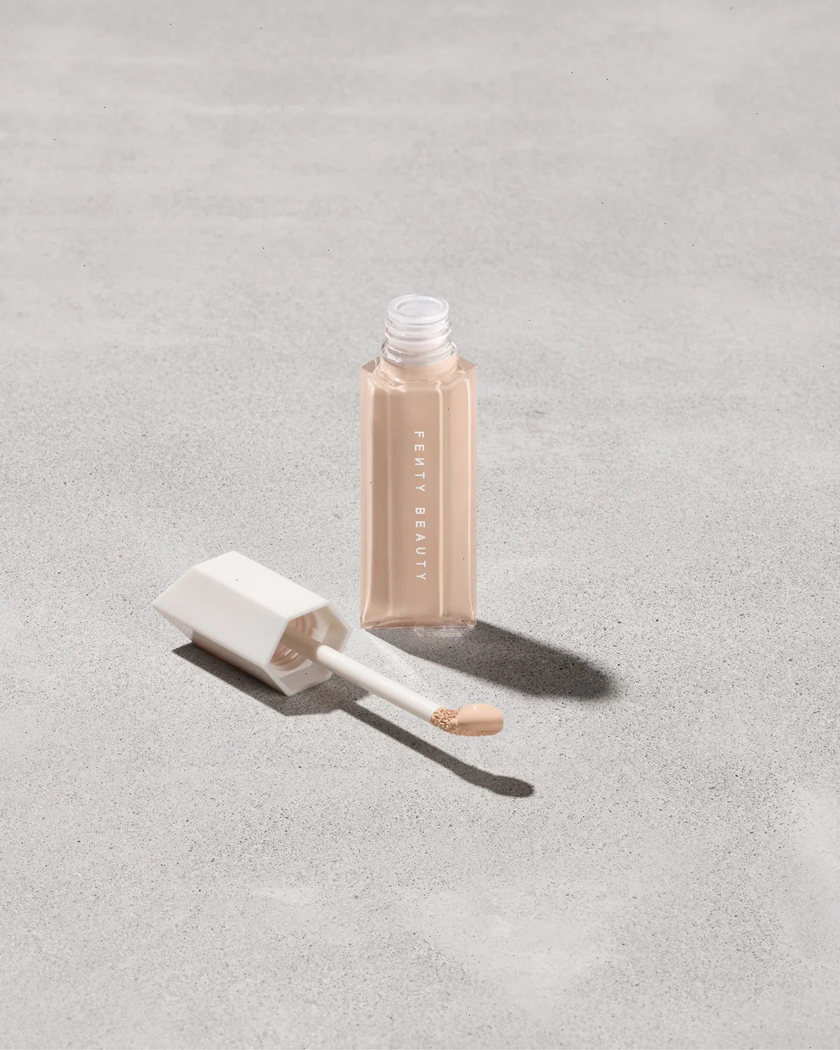 We're Even Hydrating Longwear Concealer — 170C
