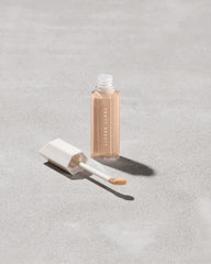 We're Even Hydrating Longwear Concealer — 200C