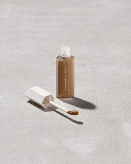 We're Even Hydrating Longwear Concealer — 370N