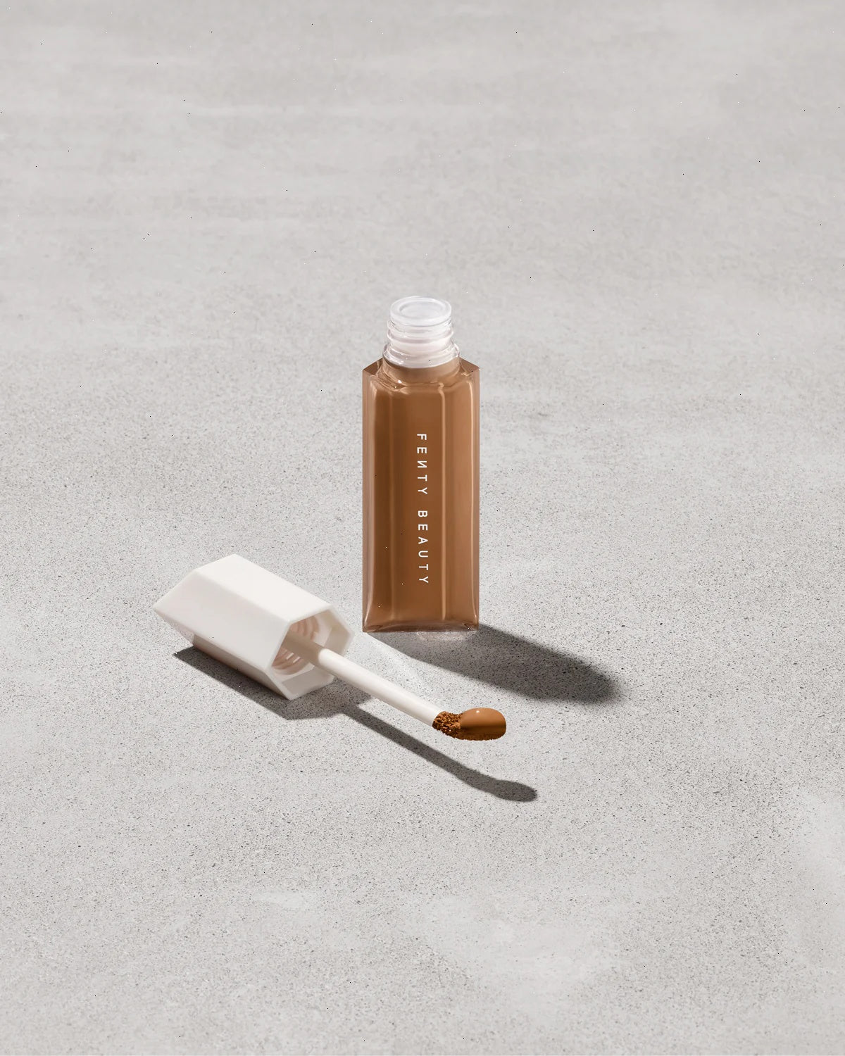 We're Even Hydrating Longwear Concealer — 410W