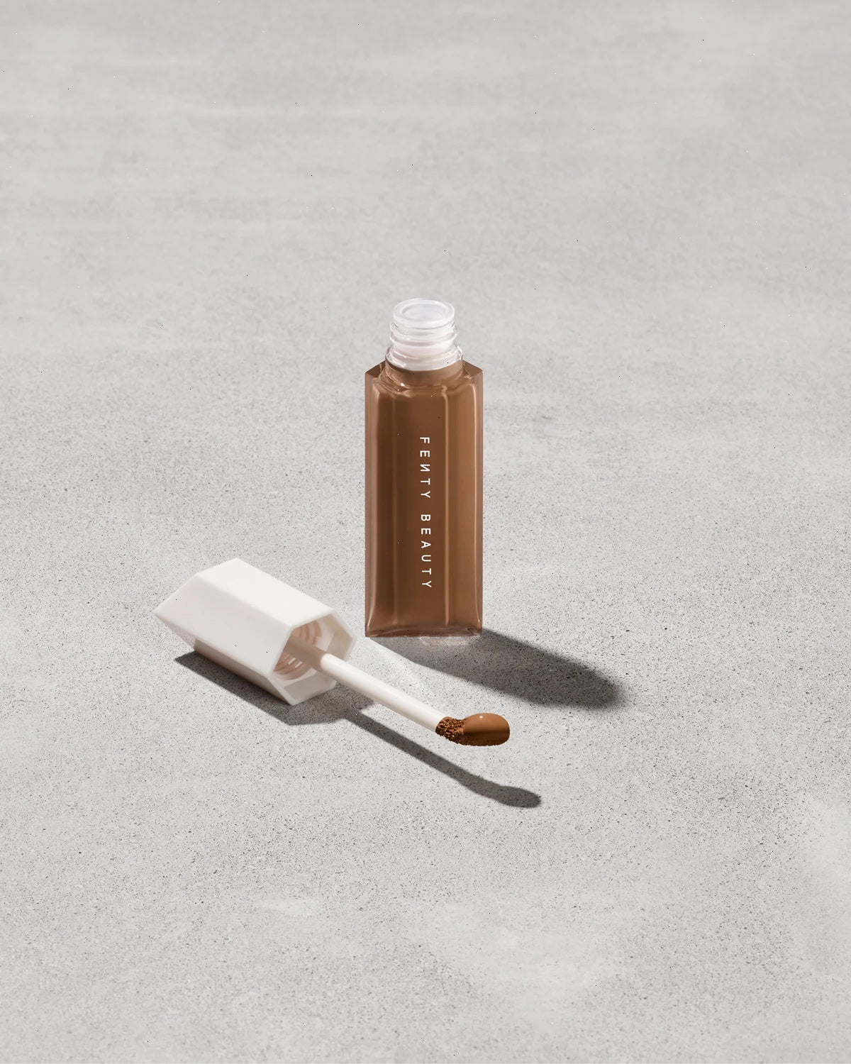 We're Even Hydrating Longwear Concealer — 445N