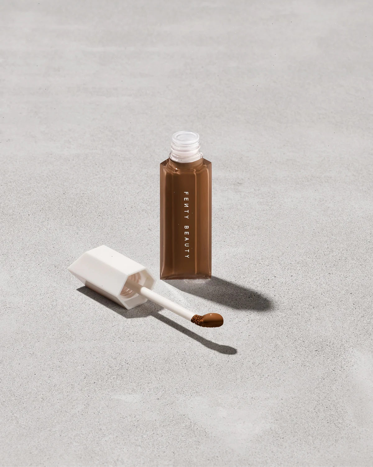 We're Even Hydrating Longwear Concealer — 480N